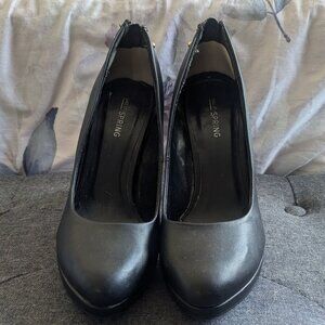 Womens Heels - Call it Spring